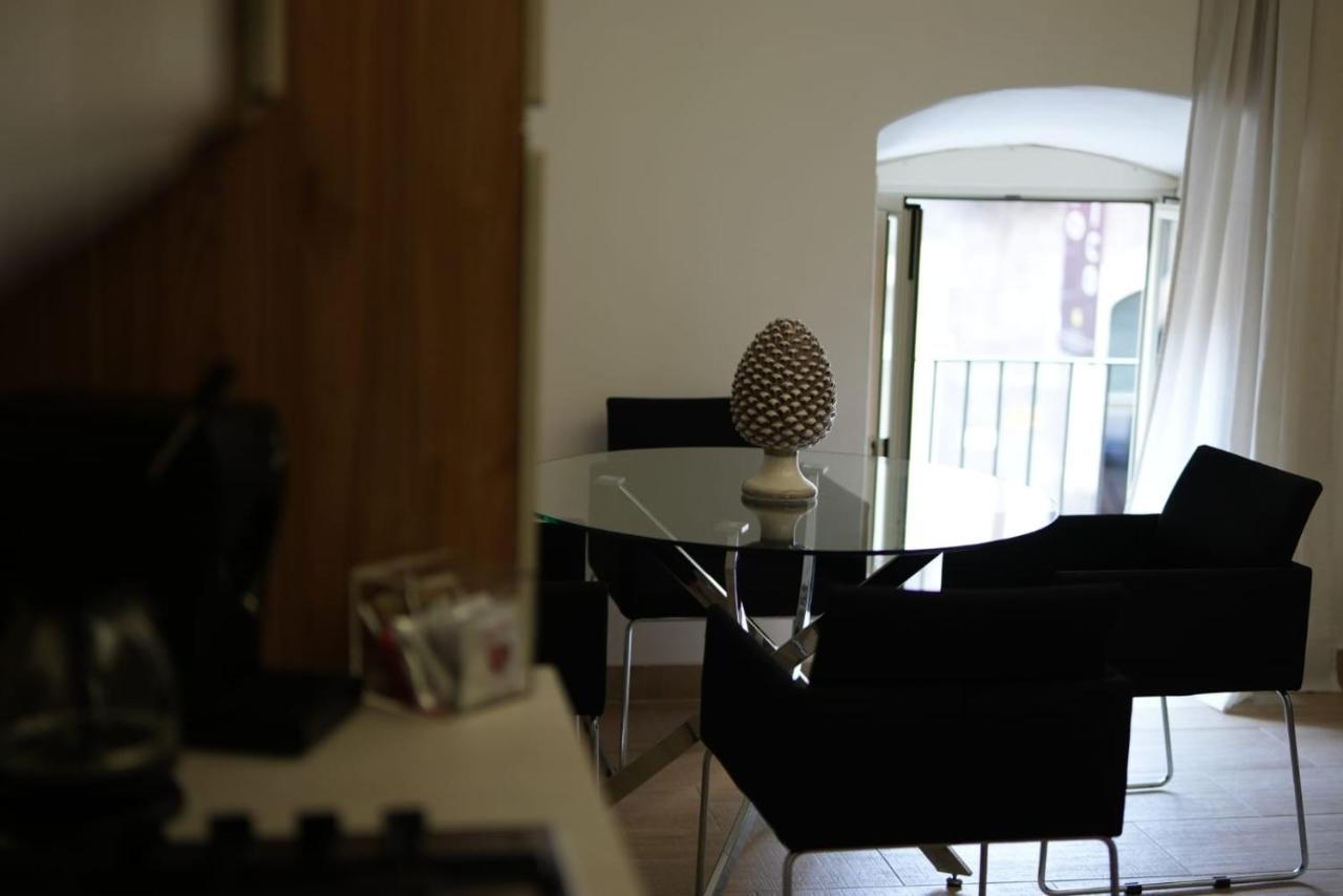 Suite 241 CTA Exterior foto